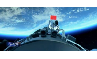 见证中国航天发展 明月镜片“一心一意做好一件小事”